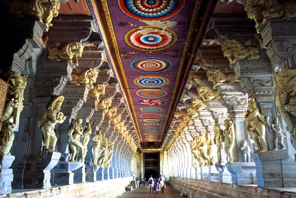 world's longest corridor Ramanathaswamy temple